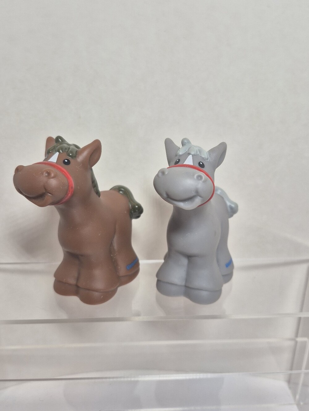 Fisher Price Little People Colt Pair Horse Pony Baby Farm Trailer Barn Toy 2001